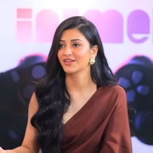  Shruti Haasan