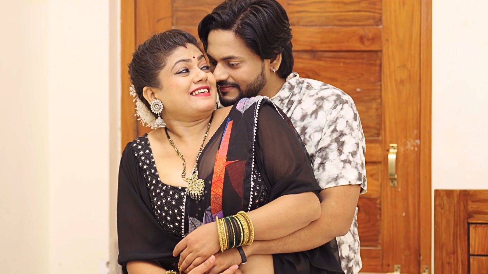 भोजपुरी सिंगर Nisha Dubey का गाना Pagletwa Piyawa यूट्यूब पर हुआ रिलीज