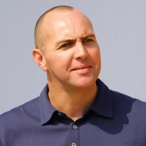 Arnold Vosloo