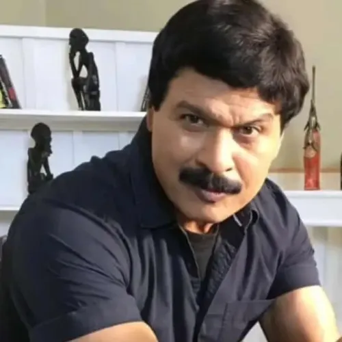 Dinesh Phadnis