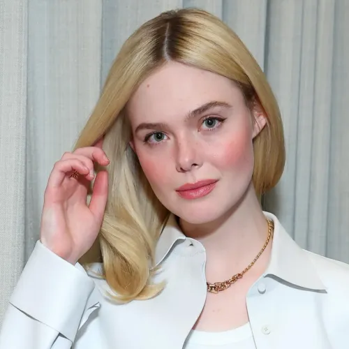 Elle Fanning