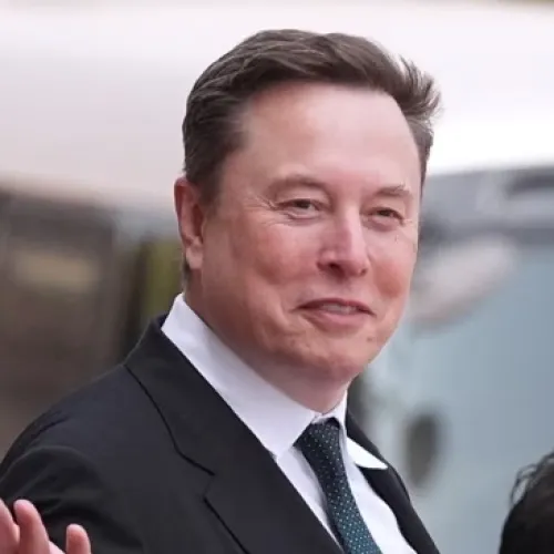  Elon Musk