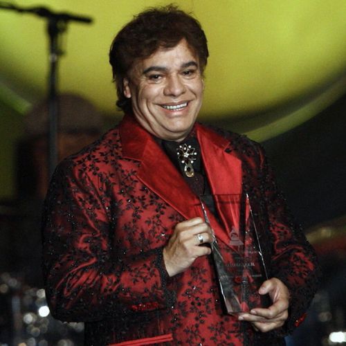  Juan Gabriel