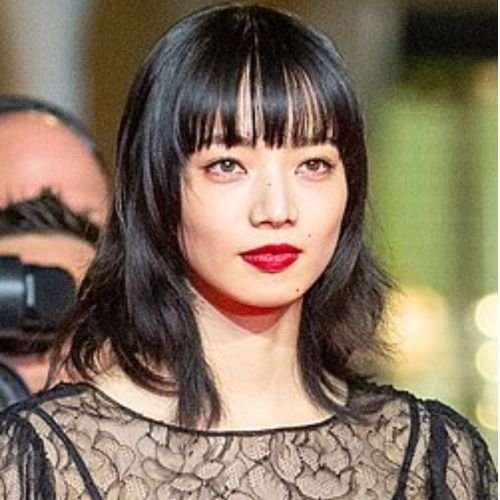 Nana Komatsu