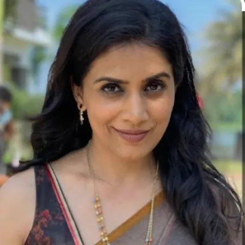 Sonali Kulkarni