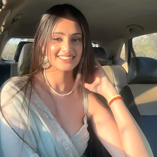 Sumaiya (Sizzling Babe)