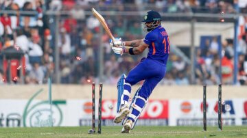 अपना खाता भी नहीं खोल पाए विराट कोहली जीरो रन पर हुए आउट, india national cricket team vs australian men’s cricket team match 