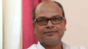 राजेश राम को कुटुम्बा क्षेत्र की जनता ने लगाई फटकार, लोगों ने कहा इस बार नहीं देंगे इनको वोट